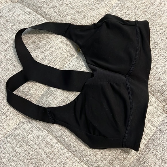 THE NORTH FACE BLACK SPORTS BRA SMALL - Picture 9 of 10